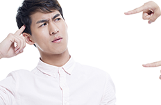 对陌生人急救缺乏宽容 怕事后被指责